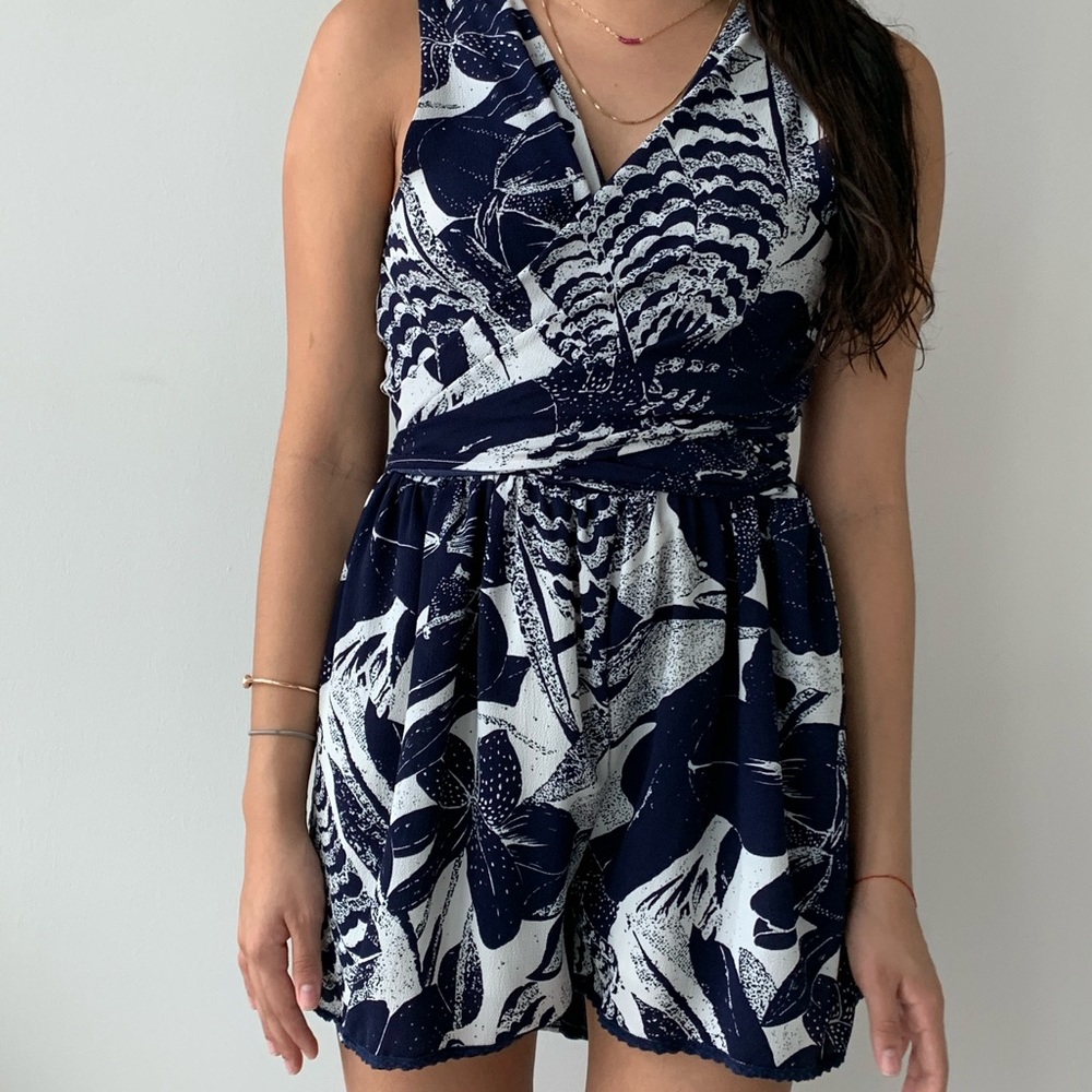 navy blue and white jumpsuit